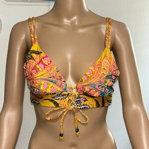 Victoria’s Secret Aqua Bendita Bikini Top